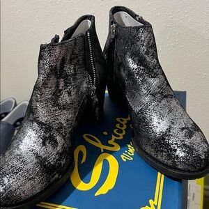 Sbicca Pewter Women's Heeled Boots